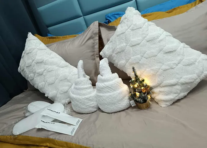 Skyshore Aparthotel